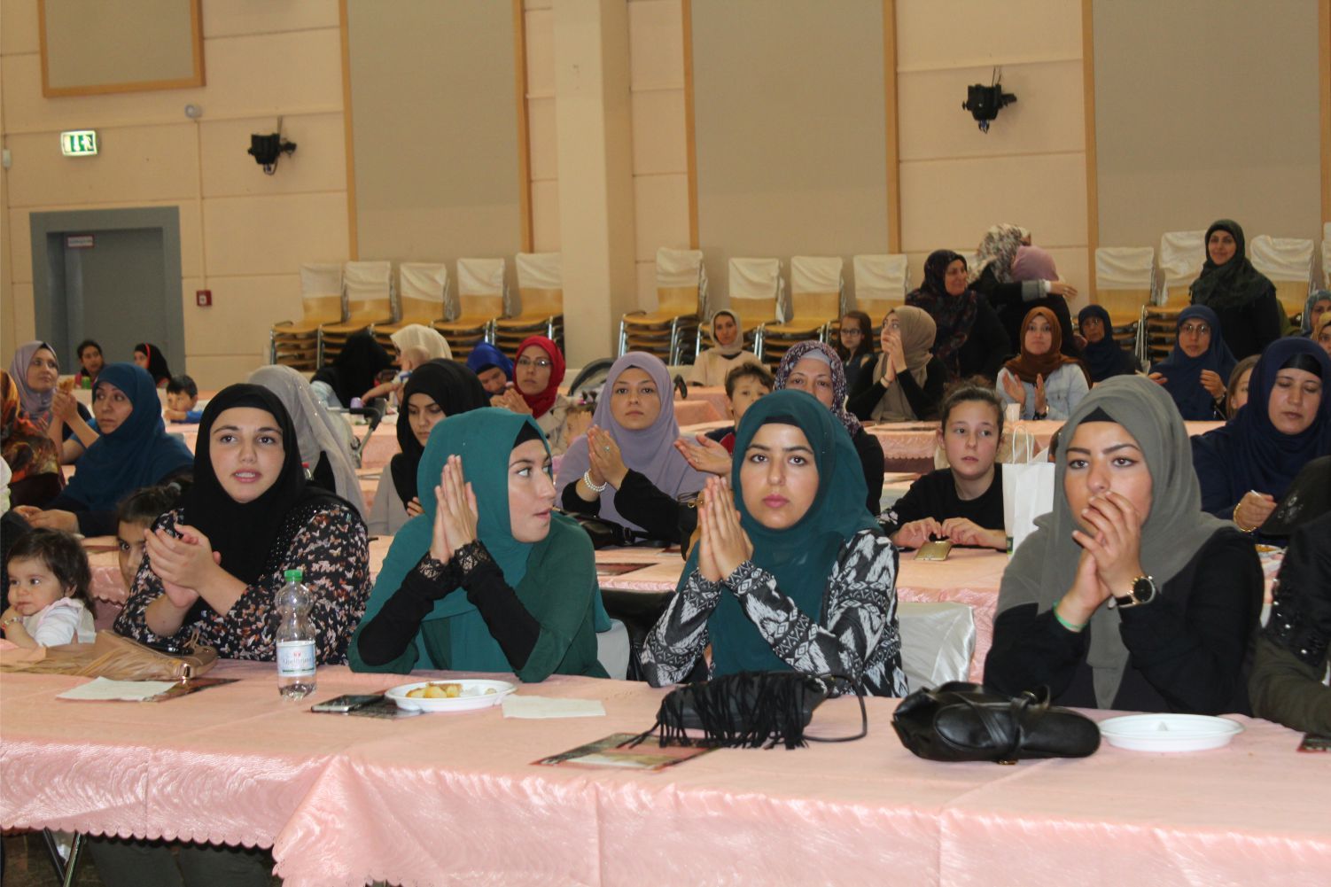 GADİRİ HUM BAYRAMI ALMANYAâ€™DA COŞKUYLA KUTLANDI