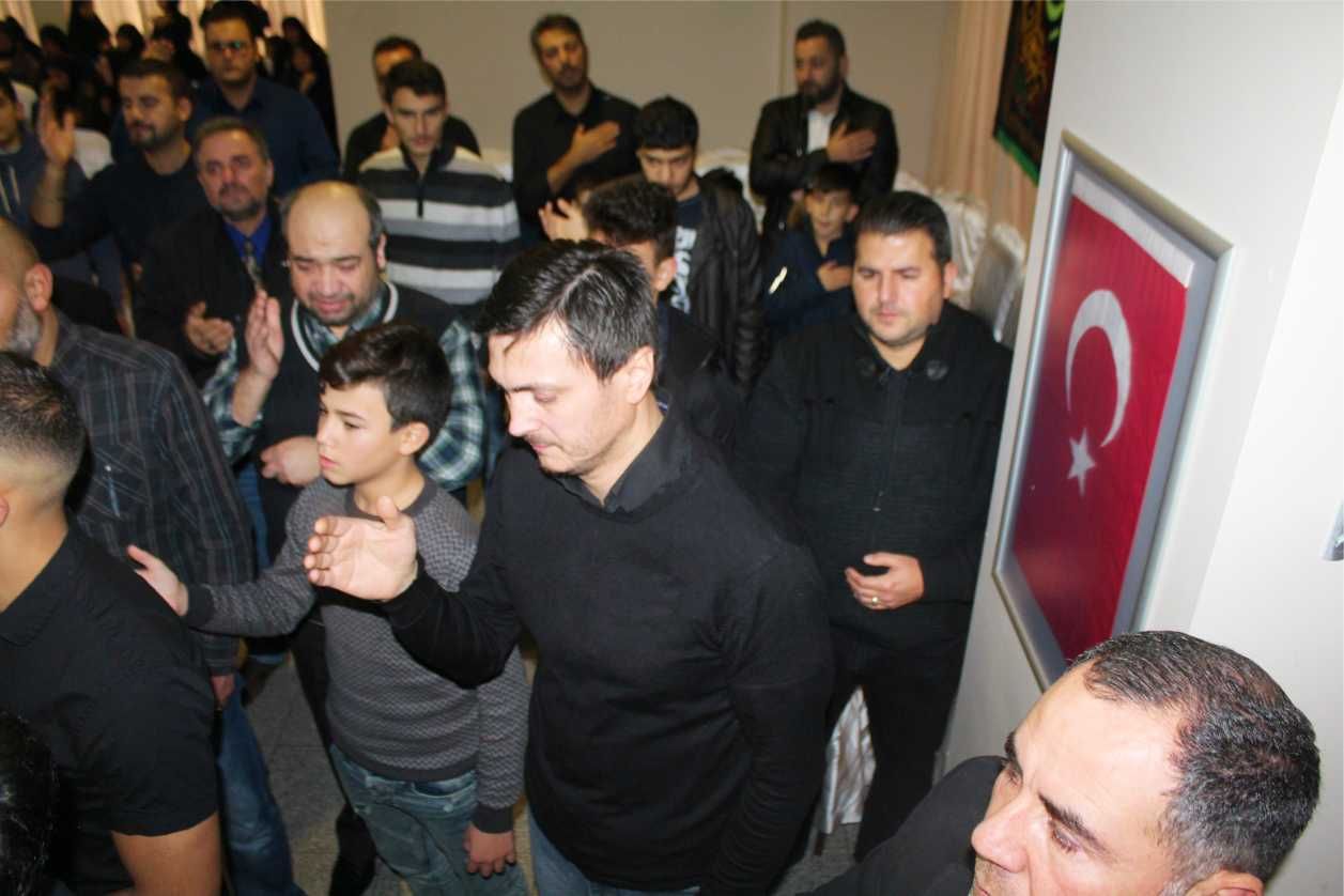 BİRİNCİ ERBAİN ANMASINDA  GENKâ€™TE â€œLEBBEYK YA HÜSEYİN!â€™, LEBBEYK, YA ZEYNEP!â€ SEDALARI…