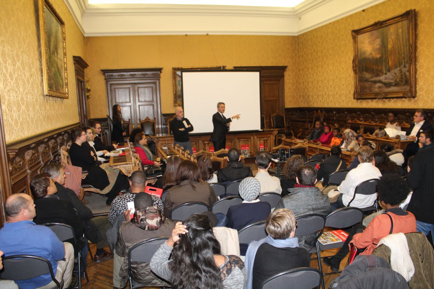 BAŞKAN EMİR KIR SAINT JOSSE’NİN YENİ SAKİNLERİNİ AĞIRLADI
