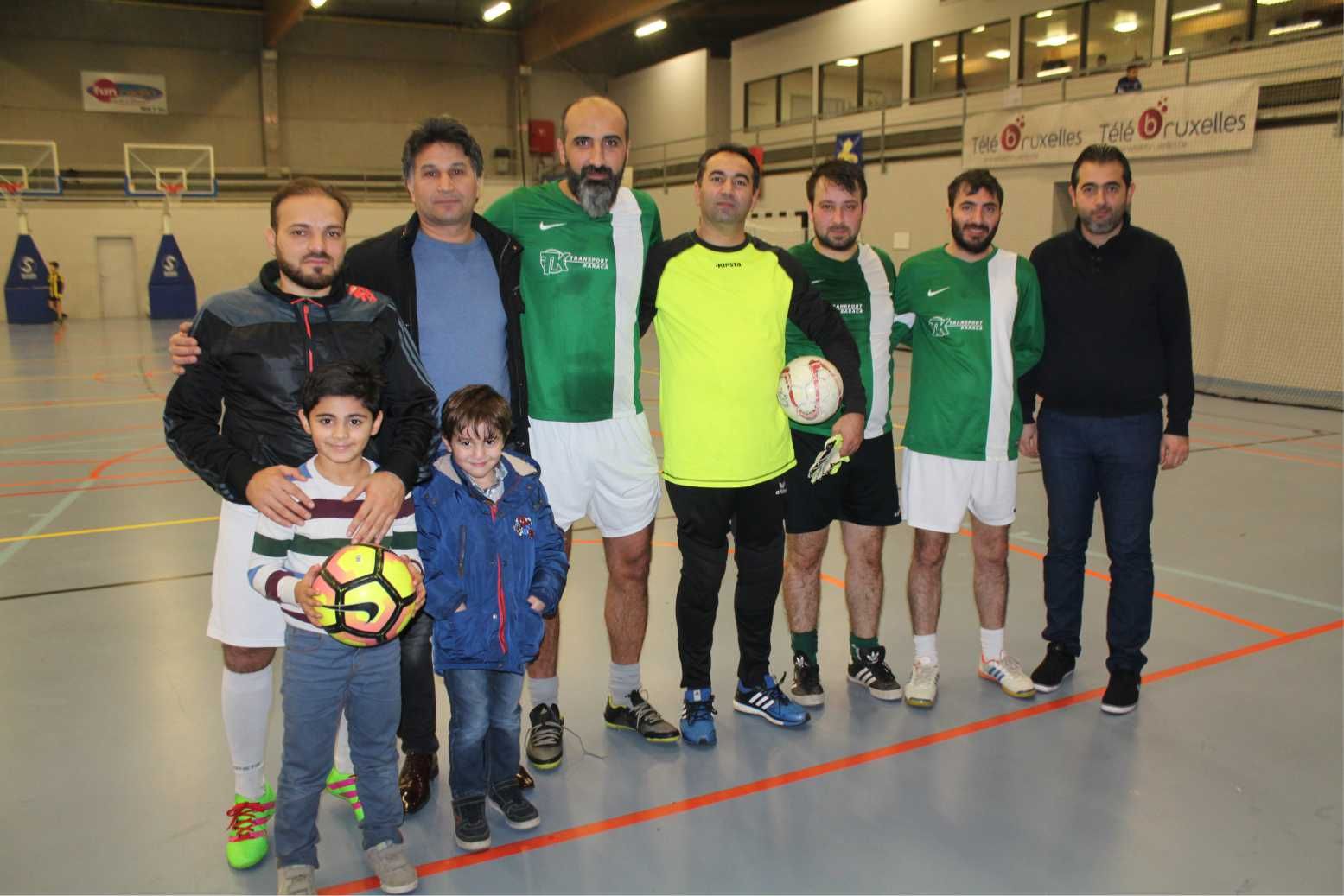 SCHAERBEEK â€˜VETERANLAR MİNİ FUTBOL 2016 TURNUVASIâ€™ SONUÇLANDI