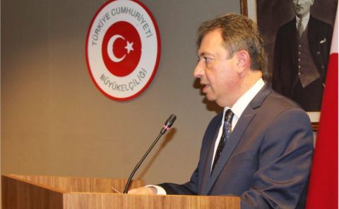 Büyükelçi Hakan Olcayâ€™ın Belçikaâ€™daki Türk toplumunu muhatap yeni yıl mesajı 