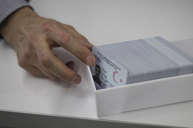 Türkiye'de Yeni Kimlik Kartı Başvuruları Bugün Başlıyor