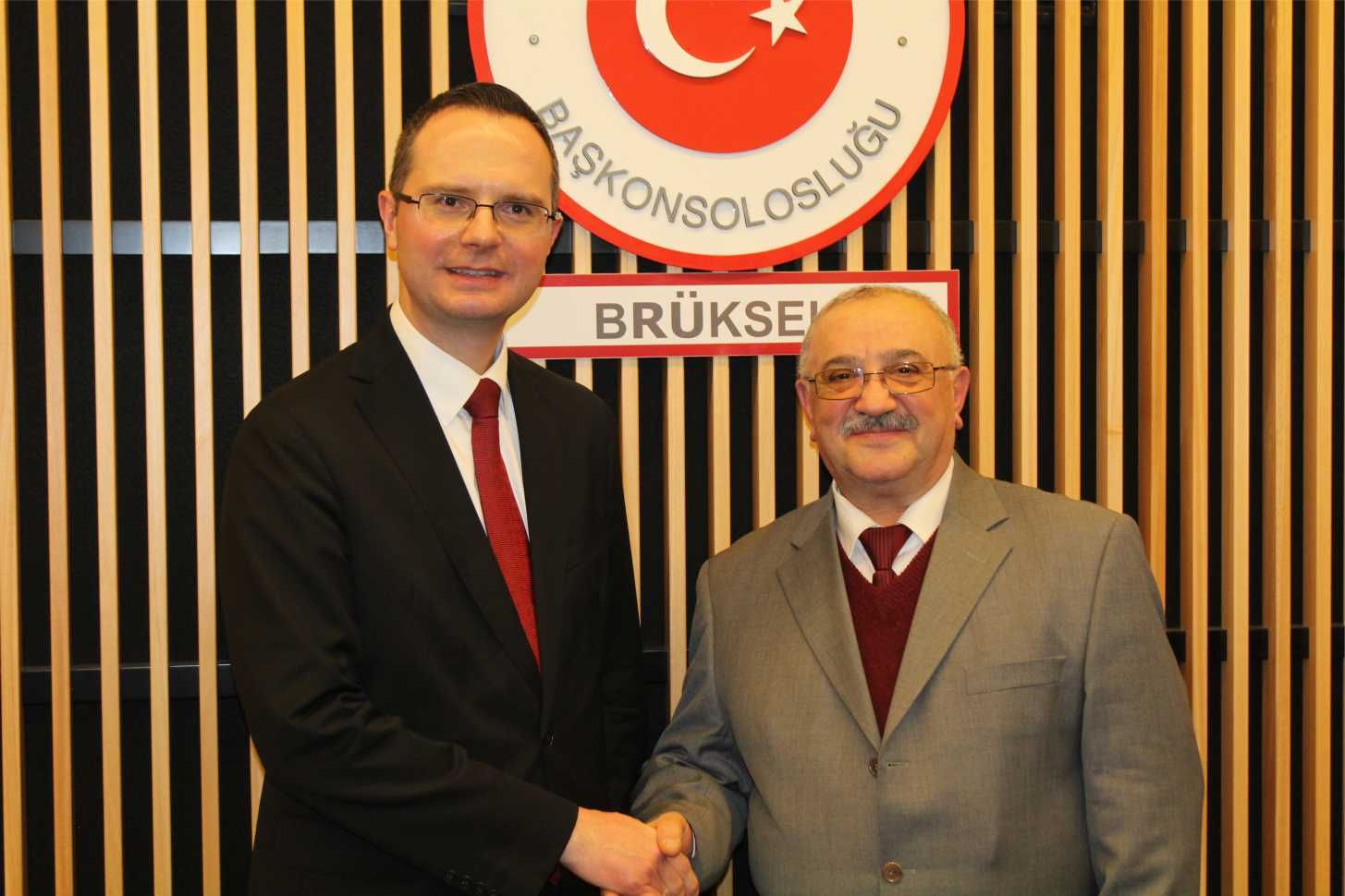 BRÜKSEL BAŞKONSOLOSU ULUSOY VERİLEN BİR RESEPSİYONLA VEDA ETTİ