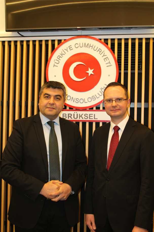 BRÜKSEL BAŞKONSOLOSU ULUSOY VERİLEN BİR RESEPSİYONLA VEDA ETTİ