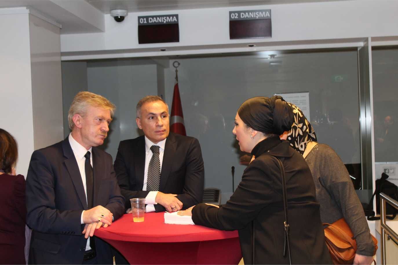 BRÜKSEL BAŞKONSOLOSU ULUSOY VERİLEN BİR RESEPSİYONLA VEDA ETTİ