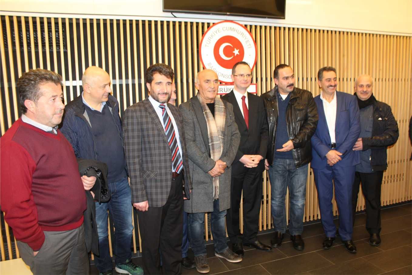 BRÜKSEL BAŞKONSOLOSU ULUSOY VERİLEN BİR RESEPSİYONLA VEDA ETTİ