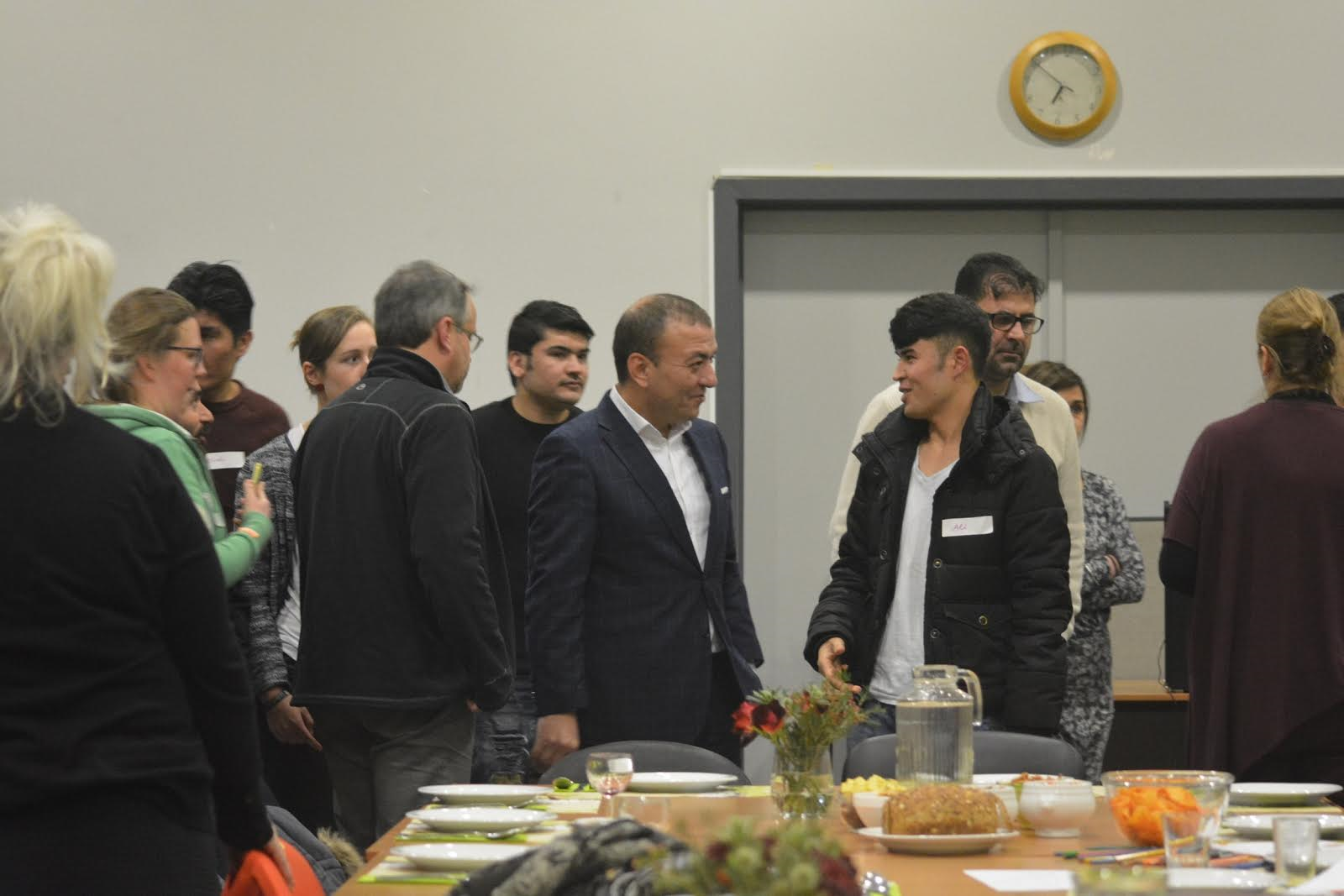 Resul Tapmaz IN-Gent vzw ve katılımcıları tebrik etti