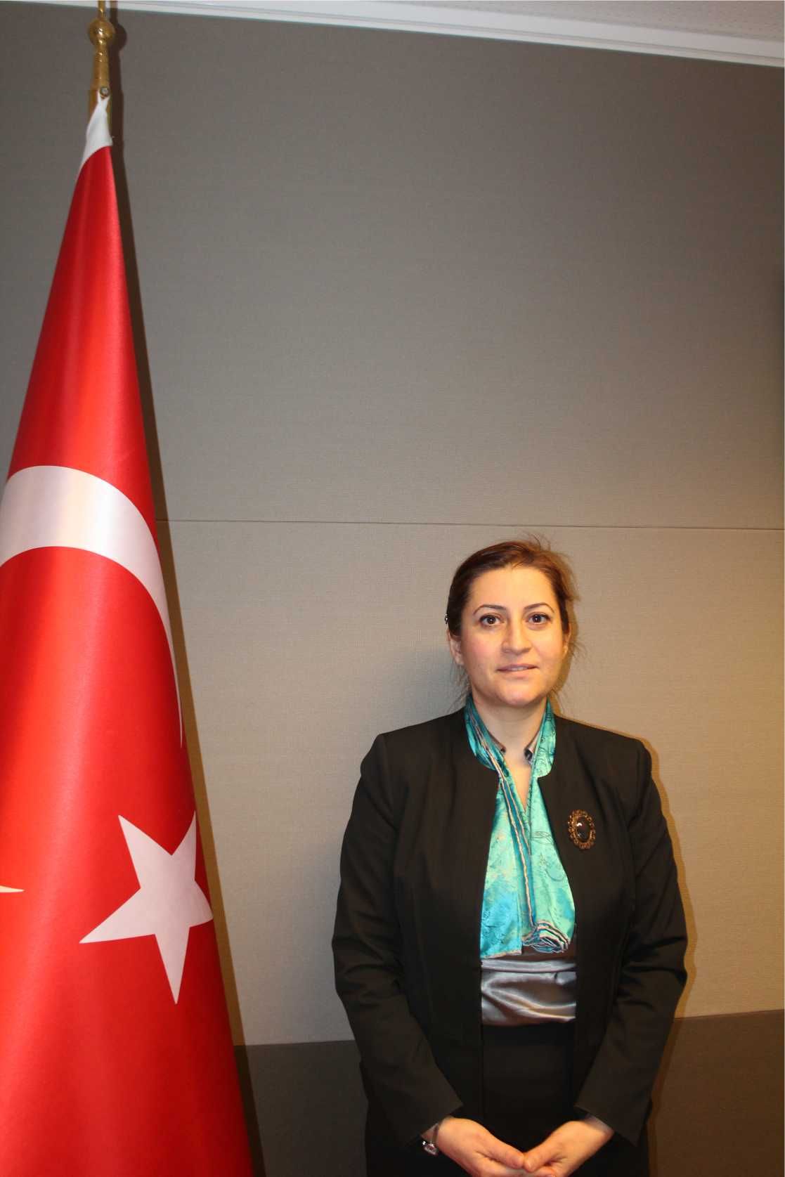 BELÇİKA AYDIN HABERâ€™DEN YENİ BAŞKONSOLOS DİLŞAD KIRBAŞâ€™LIYA NEZAKET ZİYARETİ