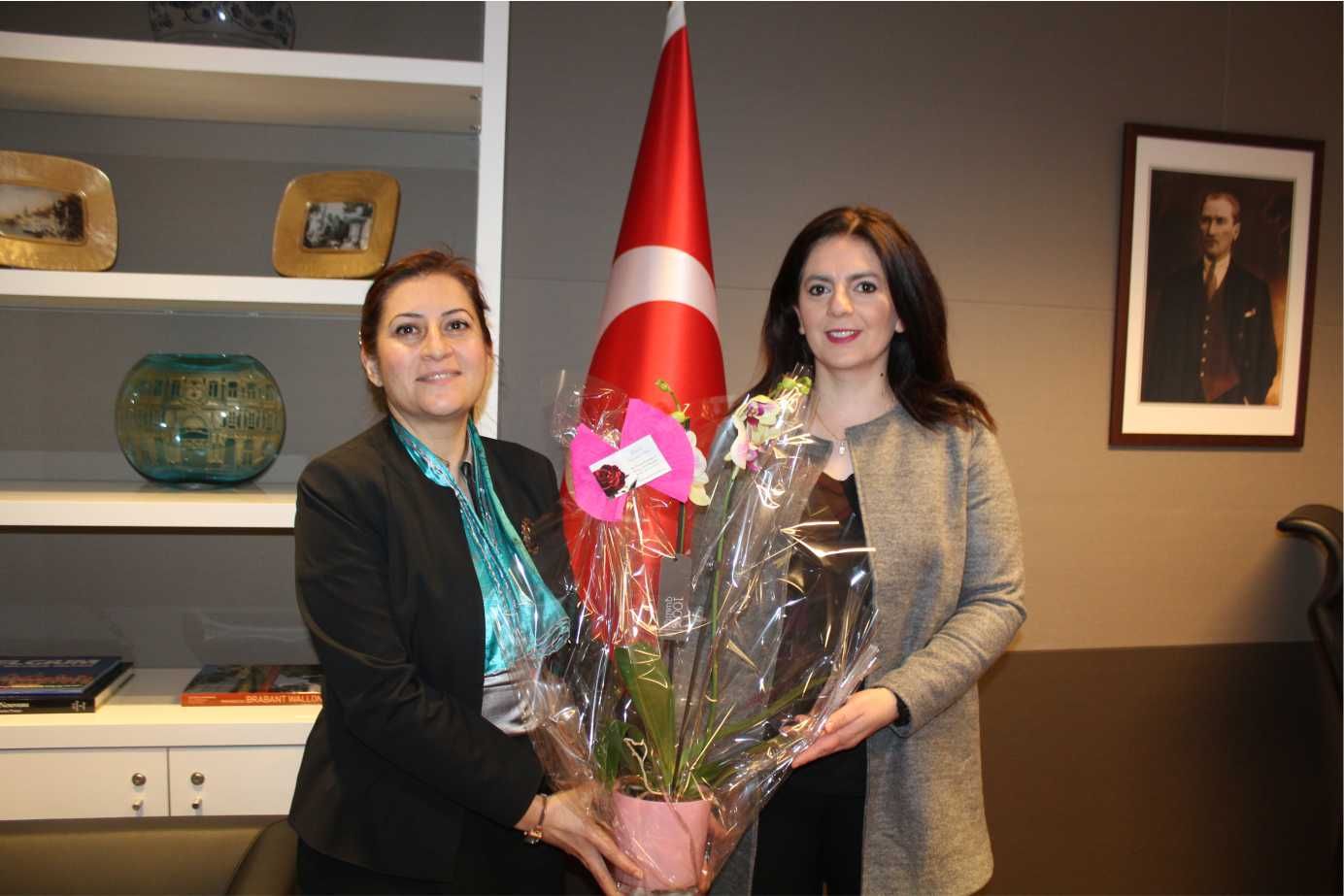 BELÇİKA AYDIN HABERâ€™DEN YENİ BAŞKONSOLOS DİLŞAD KIRBAŞâ€™LIYA NEZAKET ZİYARETİ