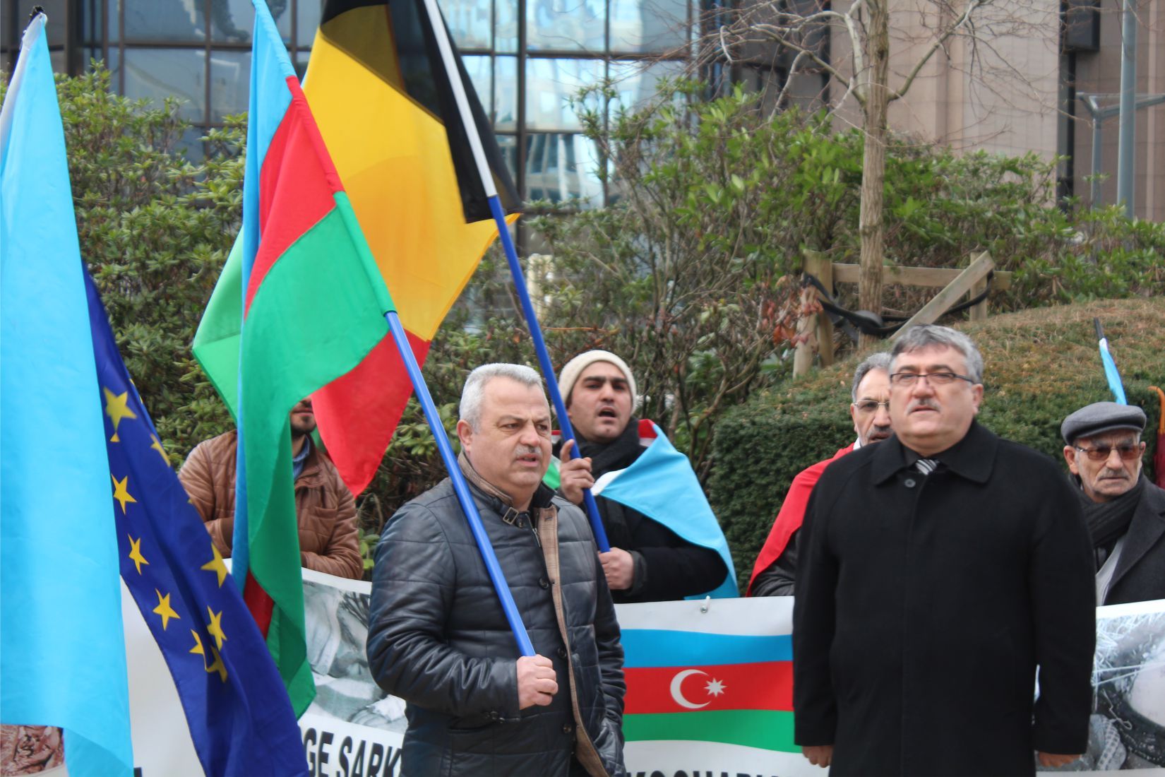 AB’NİN KALBİNDE “HOCALI ŞEHİTLERİ’Nİ ANDILARâ€