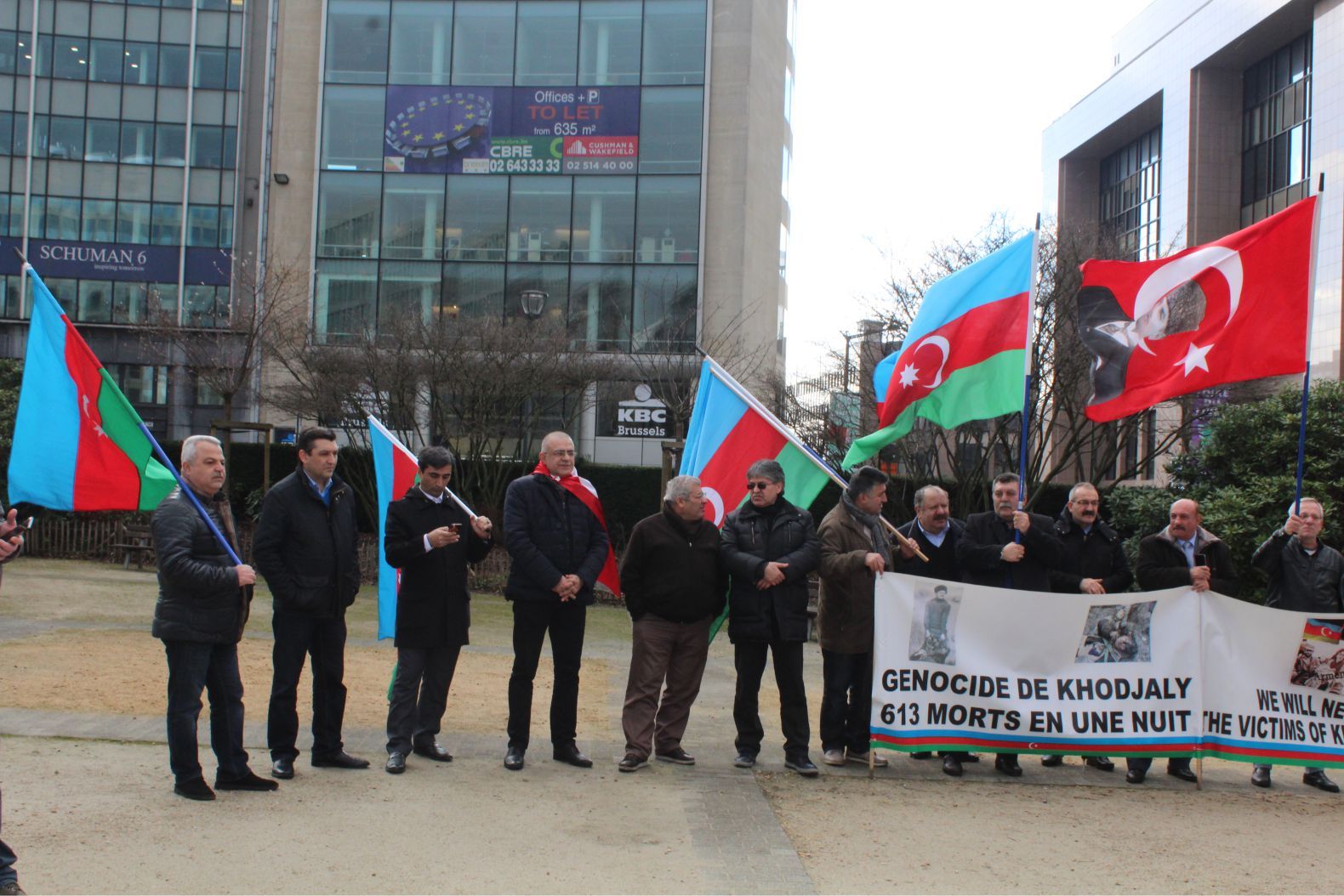 AB’NİN KALBİNDE “HOCALI ŞEHİTLERİ’Nİ ANDILARâ€