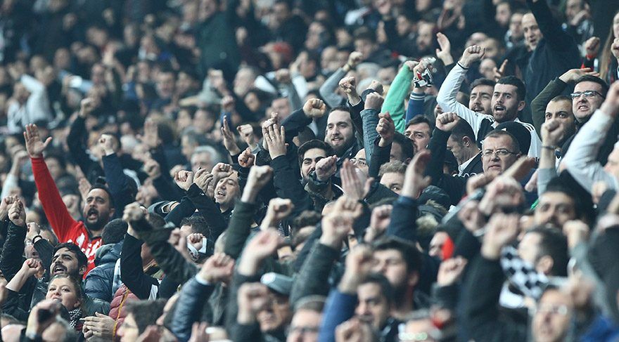 Beşiktaş çeyrek finalde. Beşiktaş 4-1 Olympiakos