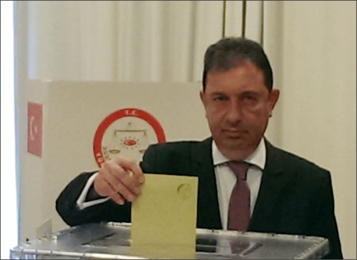 BÜYÜKELÇİ OLCAY ANTWERPEN'DE OYUNU KULLANDI