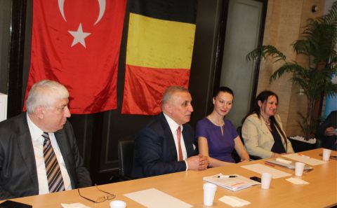 MHP ESKİ MİLLETVEKİLİ UZUNIRMAK: Â«ANAYASALAR TOPLUMSAL MUTABAKATLA OLURÂ»