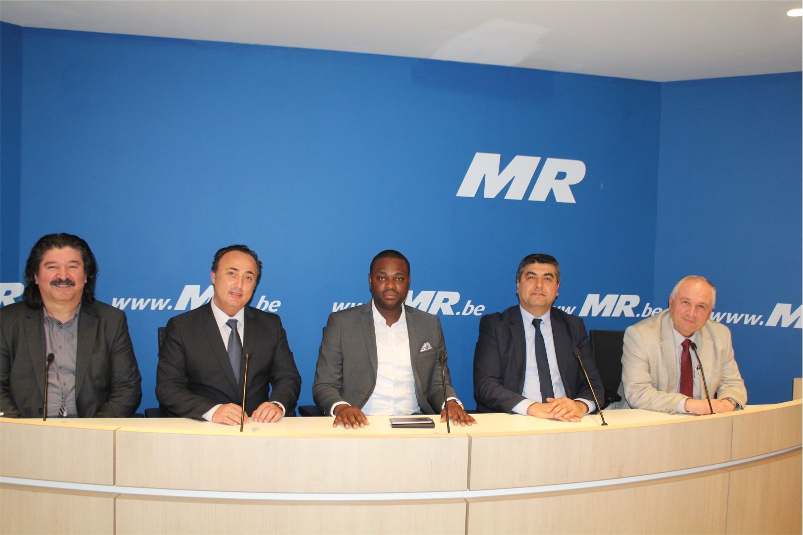 BTMB (association belge des journalistes turcophones) en visite au QG du parti MR 