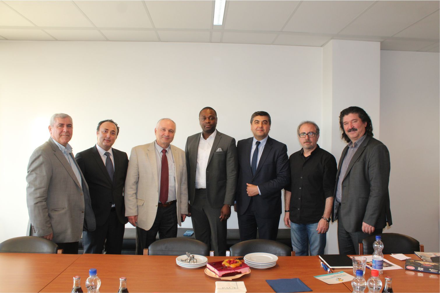 BTMB, MR PARTİSİNE TANIŞMA ZİYARETİ GERÇEKLEŞTİRDİ 