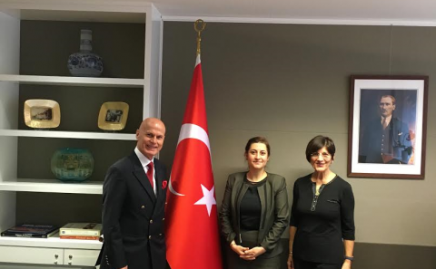 SANATÇI VE YAZAR CAN OZANâ€™DAN, BRÜKSEL BAŞKONSOLOSU DİLŞAD KIRBAŞLI KARAOĞLUâ€™NA NEZAKET ZİYARETİ.