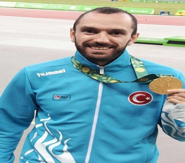Tarihi başarı! Ramil Guliyev dünya şampiyonu