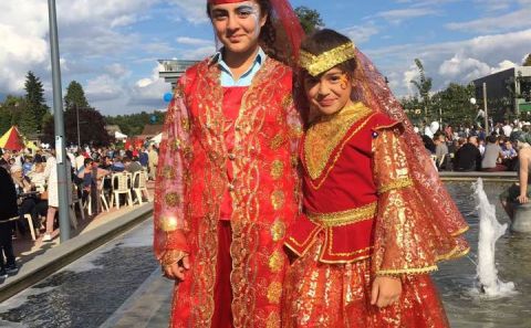 HER YIL OLDUGU GIBI BU YILDA HAM SEMALARINDA AZERBAYCAN BAYRAGI DALGALANDI