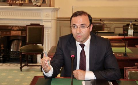 Yüksel: 