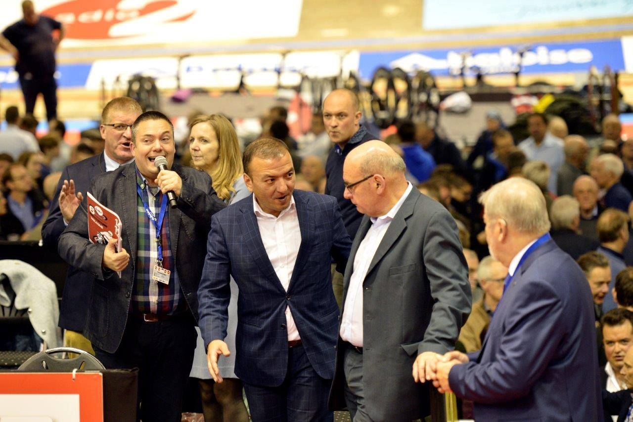 Tapmaz “Gent Bisiklet Yarışları yine büyük ilgi görüyor!â€