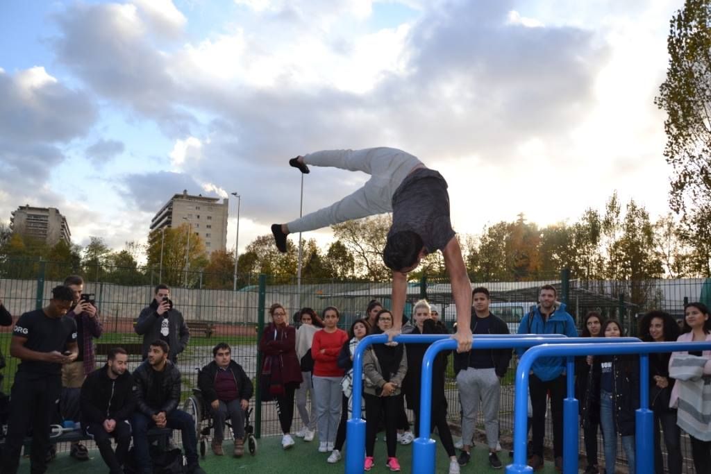 Sait Köse, yeni açılan Street Workout parkurunu tanıttı
