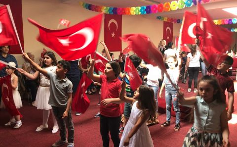 CHP BELÇİKA BİRLİĞİ '23 NİSAN EGEMENLİK VE ÇOCUK BAYRAMI'NI KUTLADI