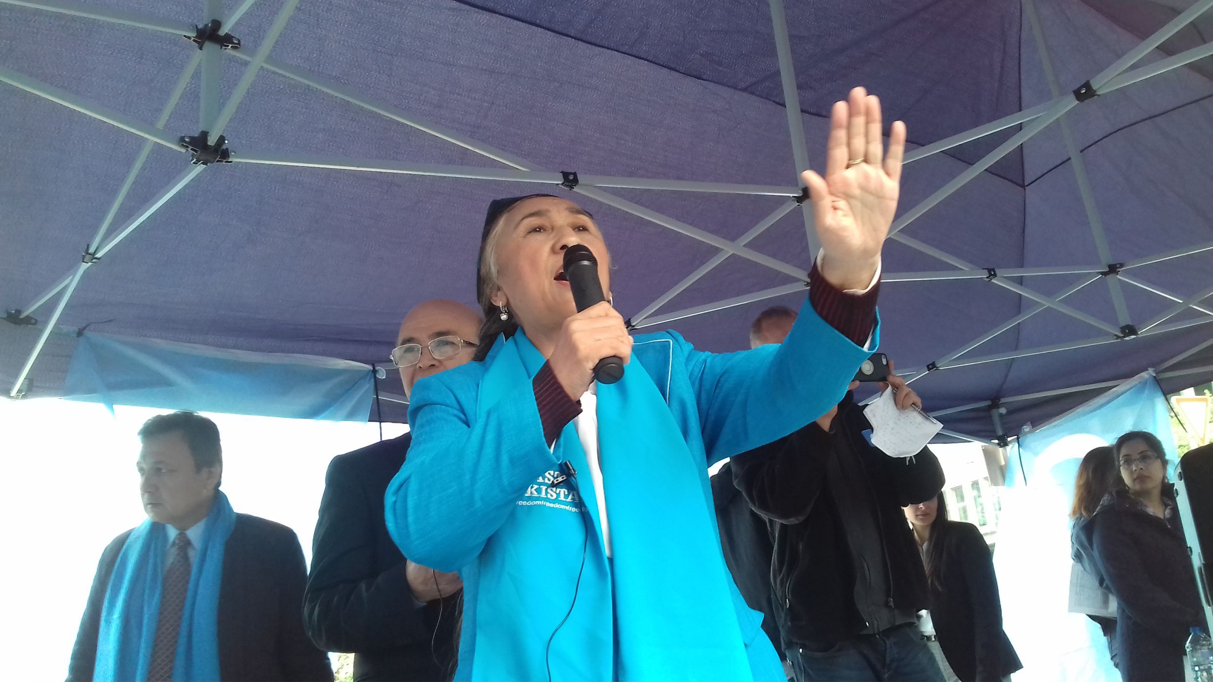 Uygurlara yönelik baskılar Brüksel'de protesto edildi