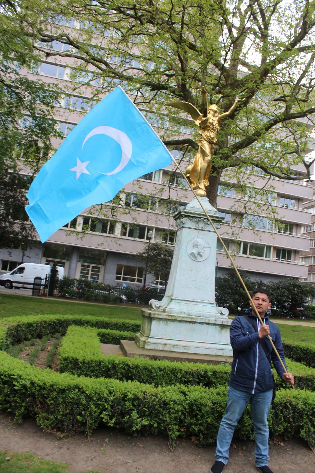 Uygurlara yönelik baskılar Brüksel'de protesto edildi