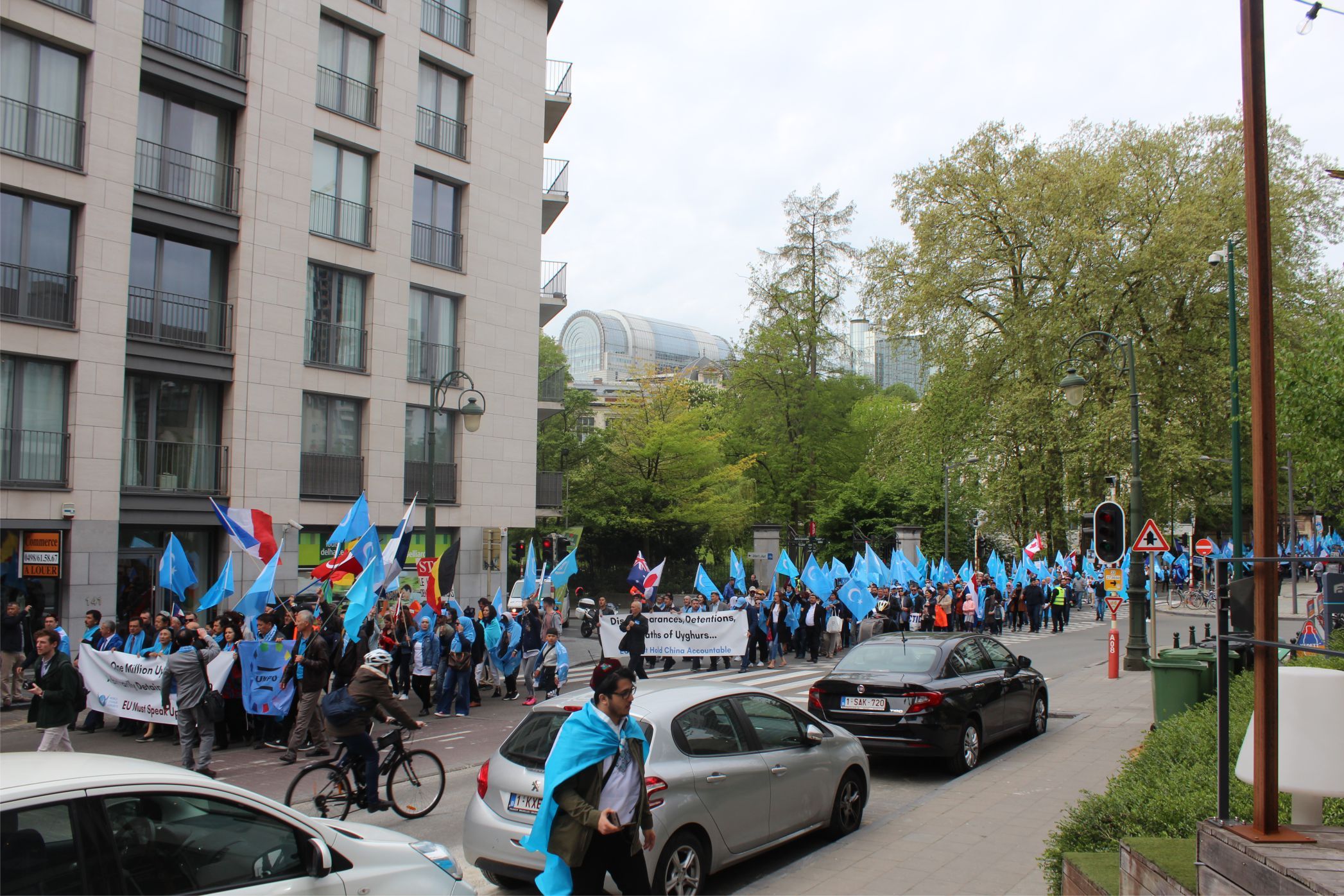 Uygurlara yönelik baskılar Brüksel'de protesto edildi
