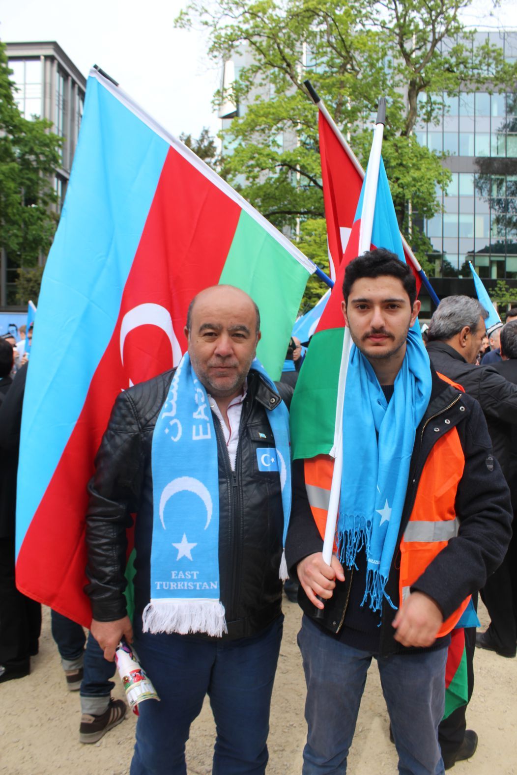 Uygurlara yönelik baskılar Brüksel'de protesto edildi