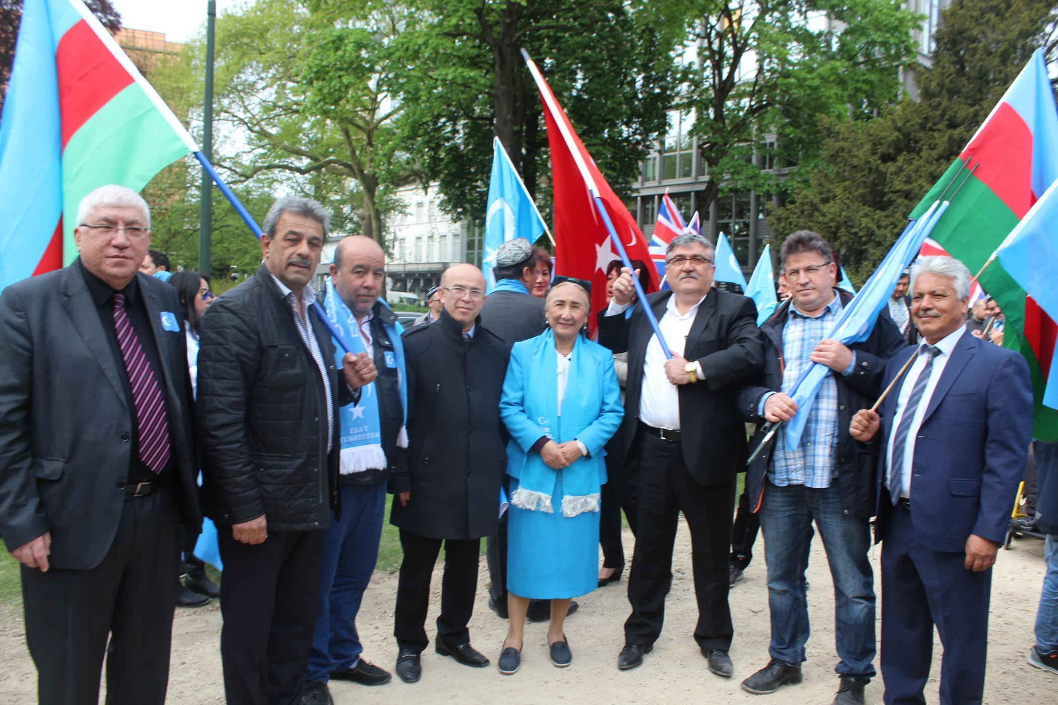 Uygurlara yönelik baskılar Brüksel'de protesto edildi