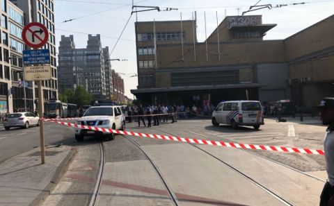Brüksel'de Tren İstasyonunda Silah Sesleri