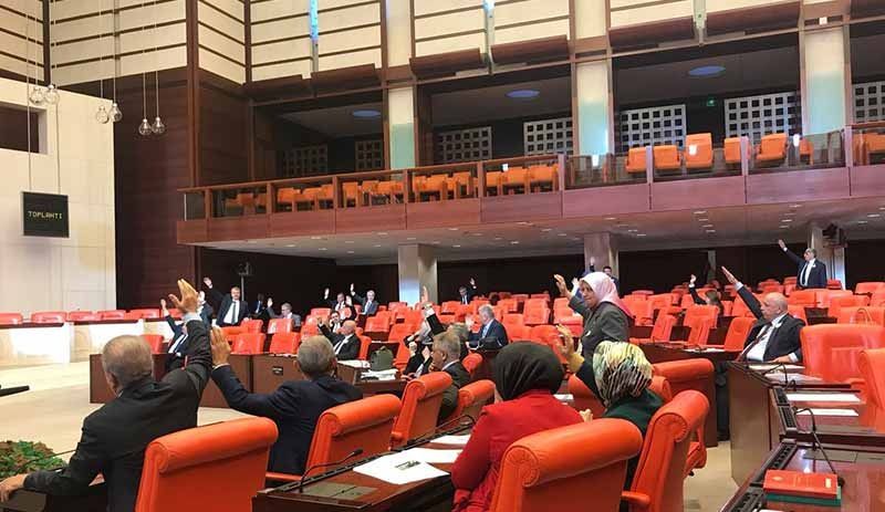 CHP'NİN 'İSRAİL İLE İLİŞKİLERİ KES' ÖNERİSİNE AKP'DEN RET. AKP