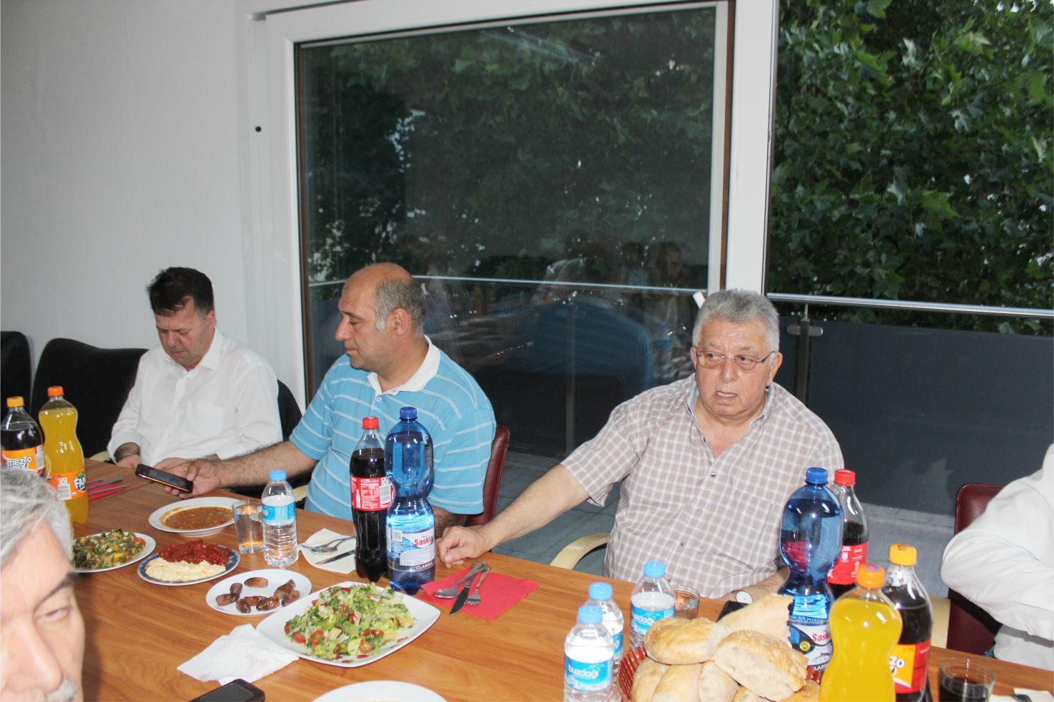 â€˜TÜRKİYE İÇİN OY VAKTİ KAMPANYASI KANAL AVRUPAâ€™NIN İFTARINDA TANITILDI VE ANLATILDI