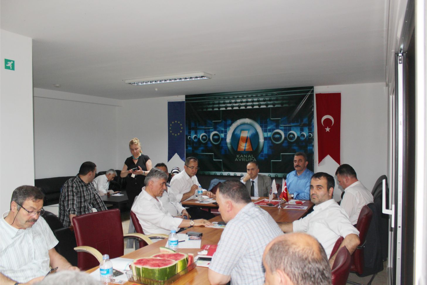 â€˜TÜRKİYE İÇİN OY VAKTİ KAMPANYASI KANAL AVRUPAâ€™NIN İFTARINDA TANITILDI VE ANLATILDI