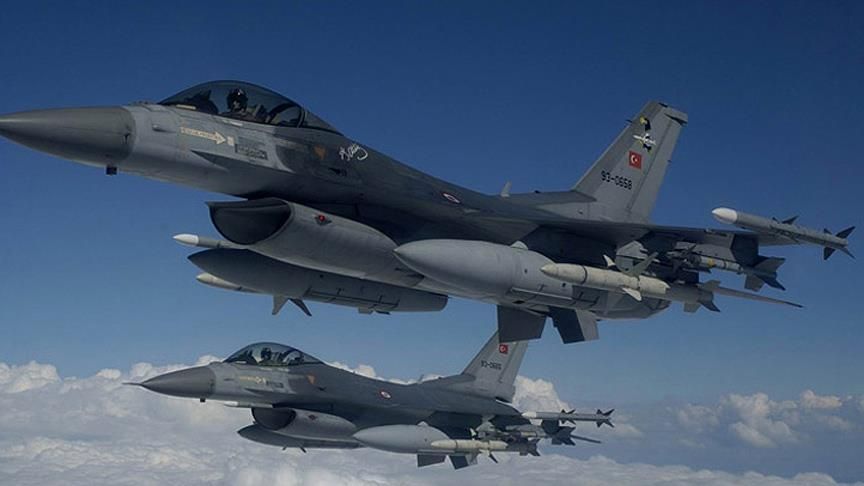 Irak'ın kuzeyindeki Zap bölgesine hava harekatı