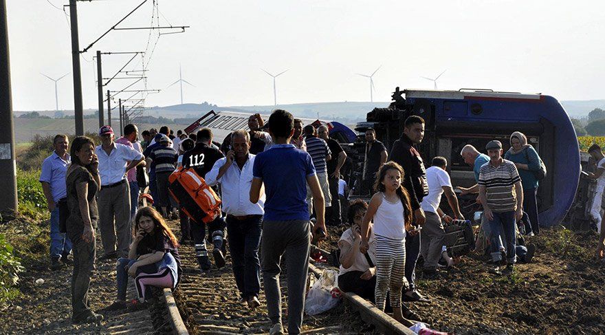 Tekirdağâ€™da tren devrildi! Hayatını kaybedenlerin sayısı 24â€™e yükseldi