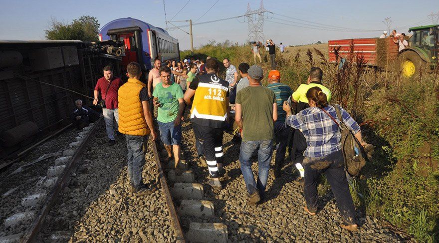 Tekirdağâ€™da tren devrildi! Hayatını kaybedenlerin sayısı 24â€™e yükseldi