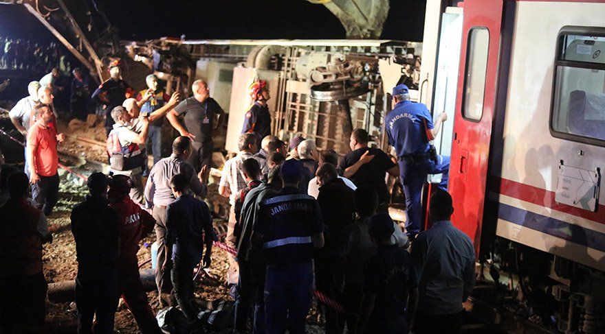 Tekirdağâ€™da tren devrildi! Hayatını kaybedenlerin sayısı 24â€™e yükseldi