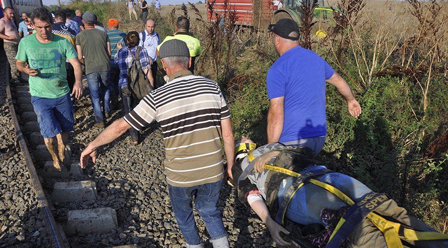 Tekirdağâ€™da tren devrildi! Hayatını kaybedenlerin sayısı 24â€™e yükseldi