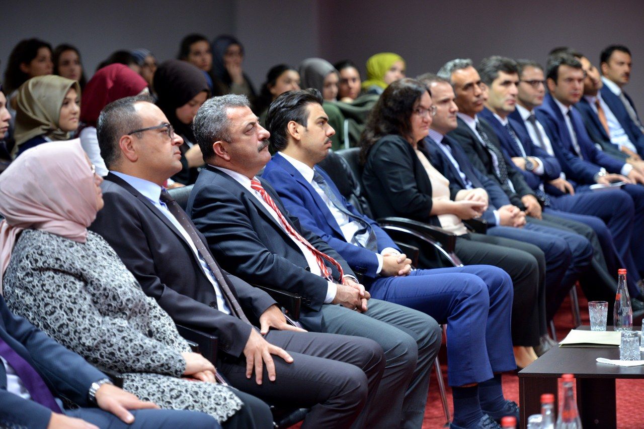 Yurt dışında yaşayan gençlerimize Türkiye’de staj imkânı…
