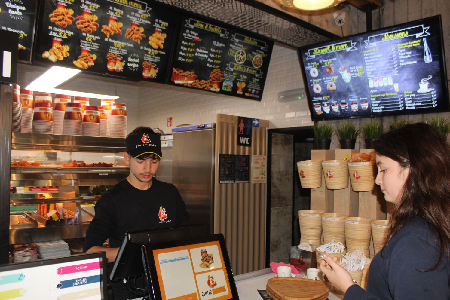 â€˜RUTİN TADLARA PAYDOS. YENİ BİR TAD OLAN 'CHITIR CHICKEN' İLE AĞZINIZIN TADI DEĞİŞECEK.