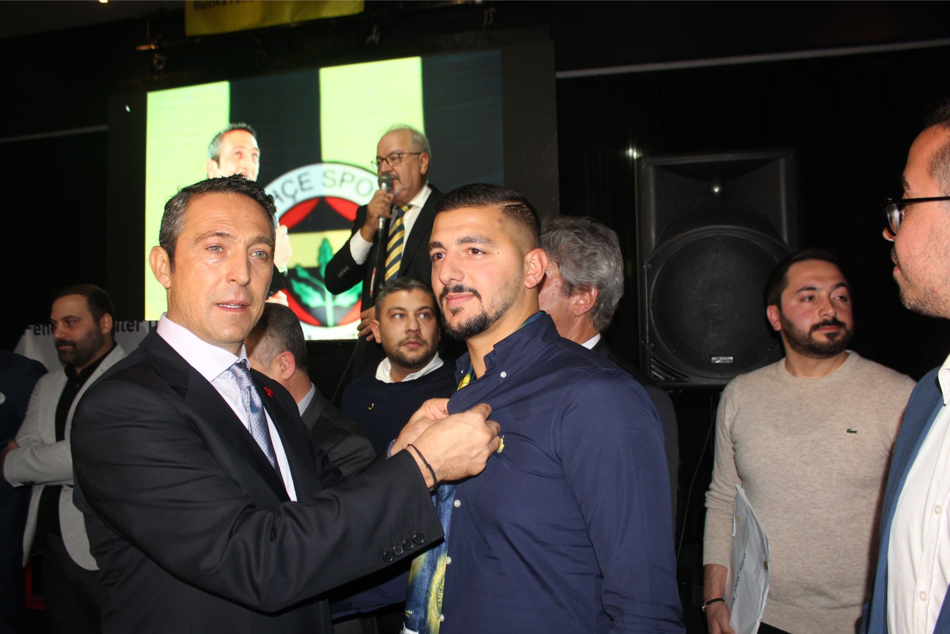 BRÜKSELâ€™DE FB BAŞKANI ALİ KOÇ,  BÜYÜK SEVGİ VE COŞKUYLA KARŞILANDI