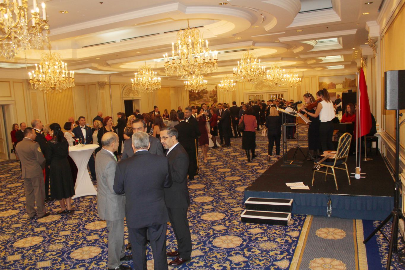 T.C. BRÜKSEL BÜYÜKELÇİLİĞİ CUMHURİYET RESEPSİYONUNA İLGİ BÜYÜKTÜ