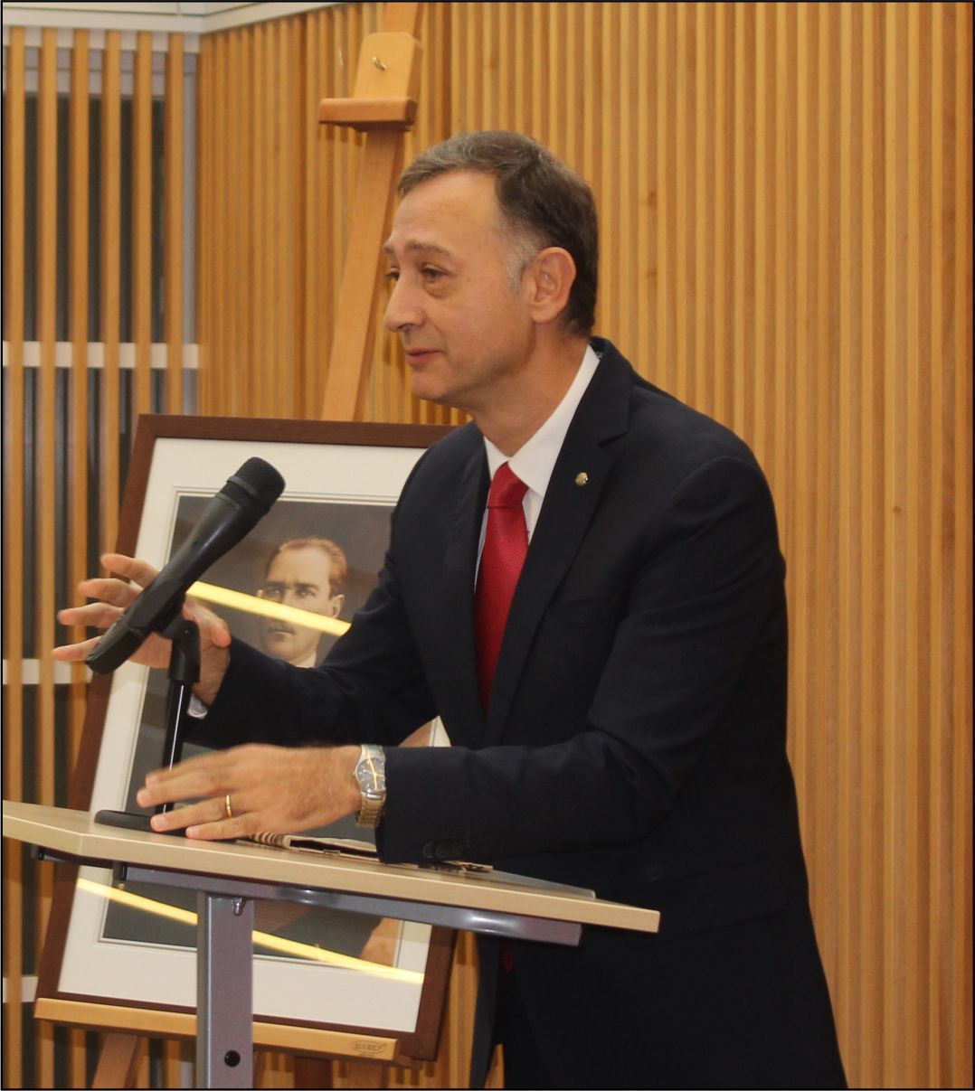 BÜYÜKELÇİ GÜMRÜKÇÜ: “ATATÜRK, AYDINLIK BİR IŞIKTIR ÇOCUKLARIMIZA ONU ANLATMALI VE TANITMALIYIZâ€