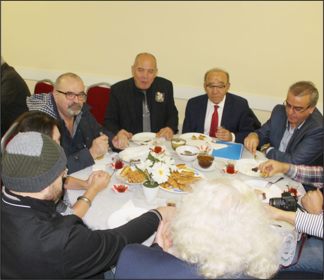 ATATÜRK CHP BELÇİKA BİRLİĞİNDE ANILDI GAZETECİ FİKRET BİLA, SEMPOZYUMA KATILDI
