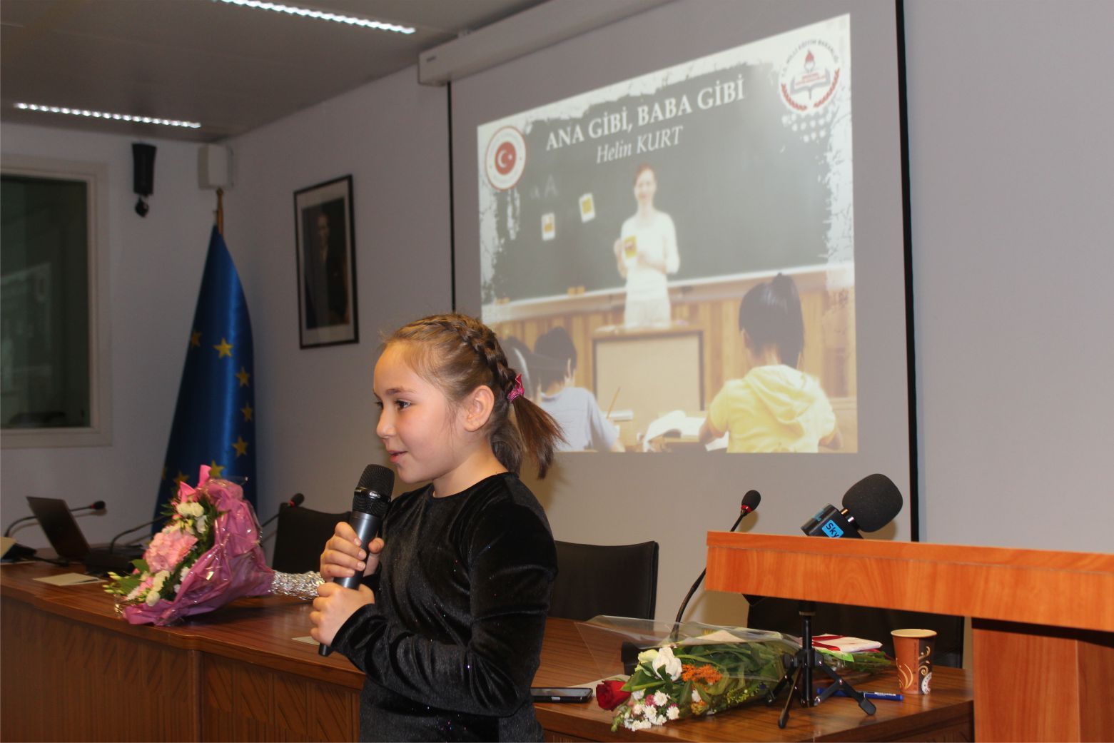 BRÜKSEL BÜYÜKELÇİLİĞİ â€˜24 KASIM ÖĞRETMENLER GÜNÜ’NÜ KUTLADI