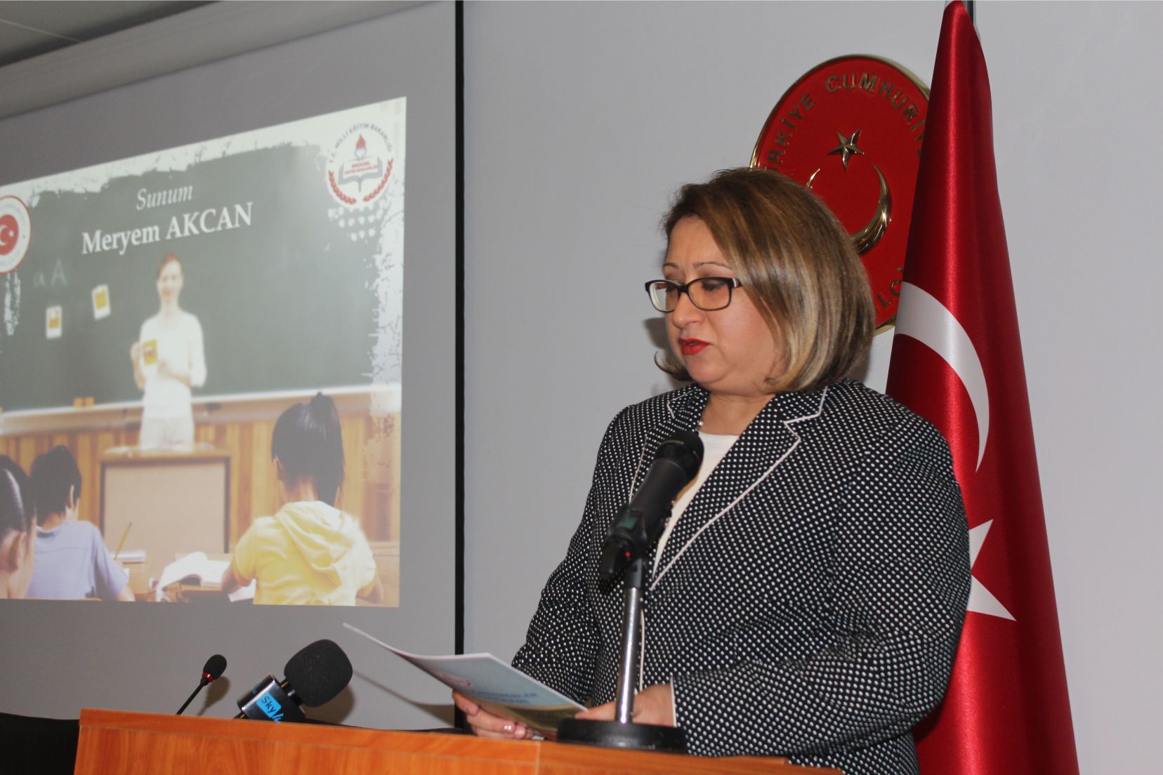 BRÜKSEL BÜYÜKELÇİLİĞİ â€˜24 KASIM ÖĞRETMENLER GÜNÜ’NÜ KUTLADI