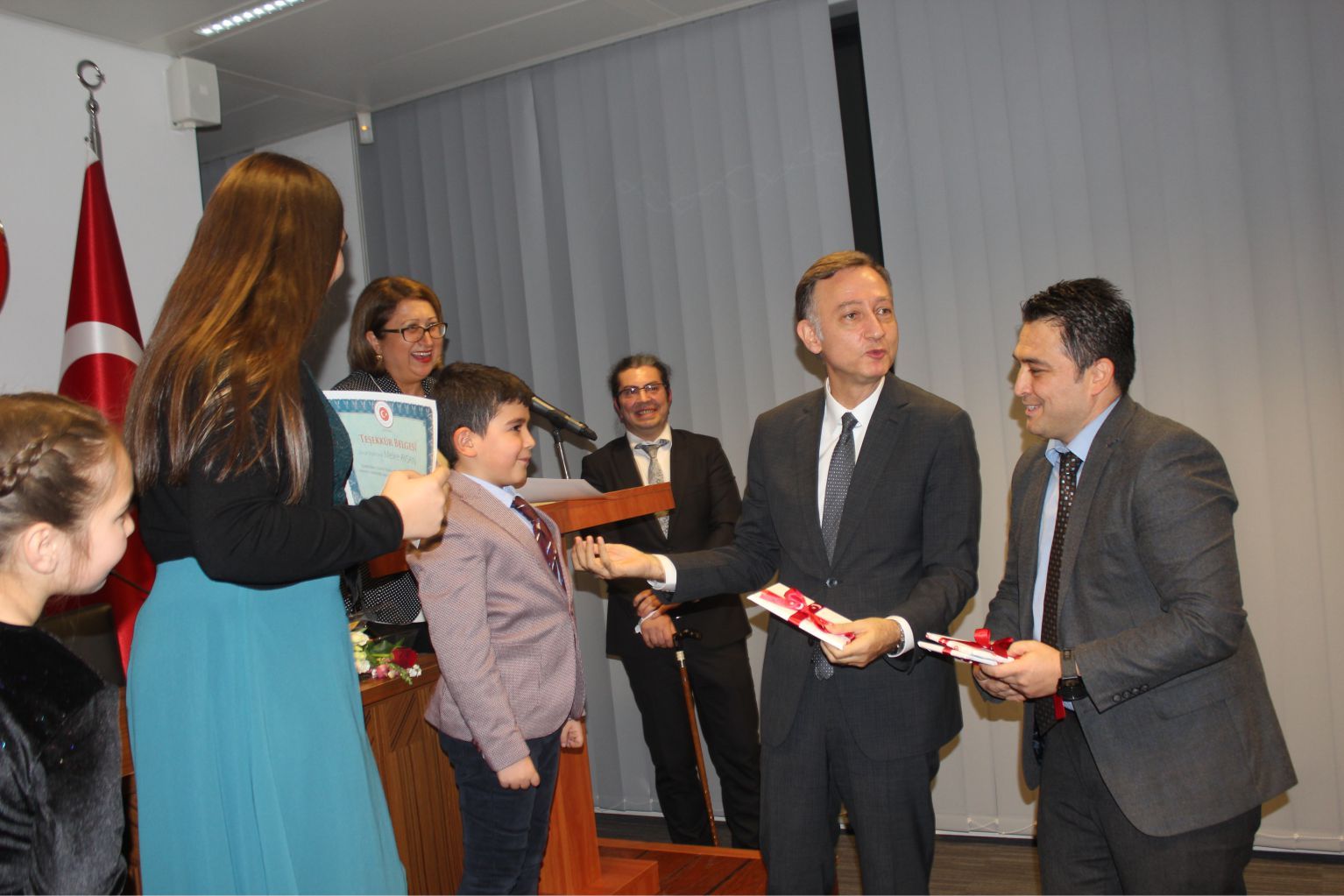 BRÜKSEL BÜYÜKELÇİLİĞİ â€˜24 KASIM ÖĞRETMENLER GÜNÜ’NÜ KUTLADI